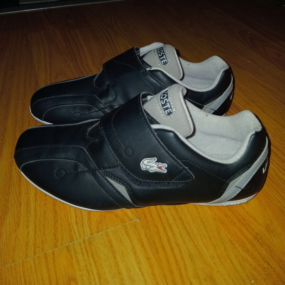 Lacoste runners